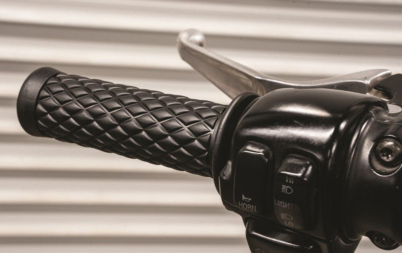 Burly Brand 1” Diamondback Grip for 2015-2020 Harley-Davidson Grips Black Pair