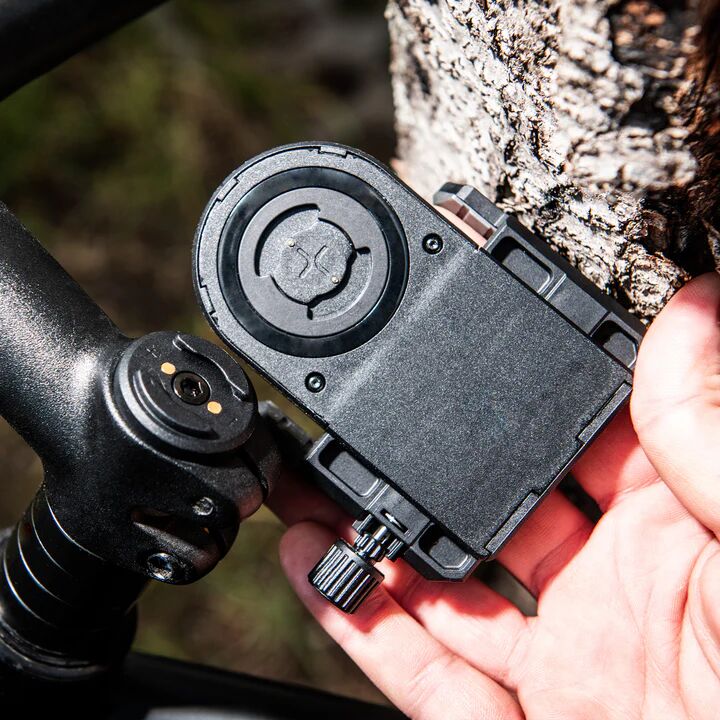 SP Connect E-Cap Universal Charging Phone Clamp Black Plastic Each