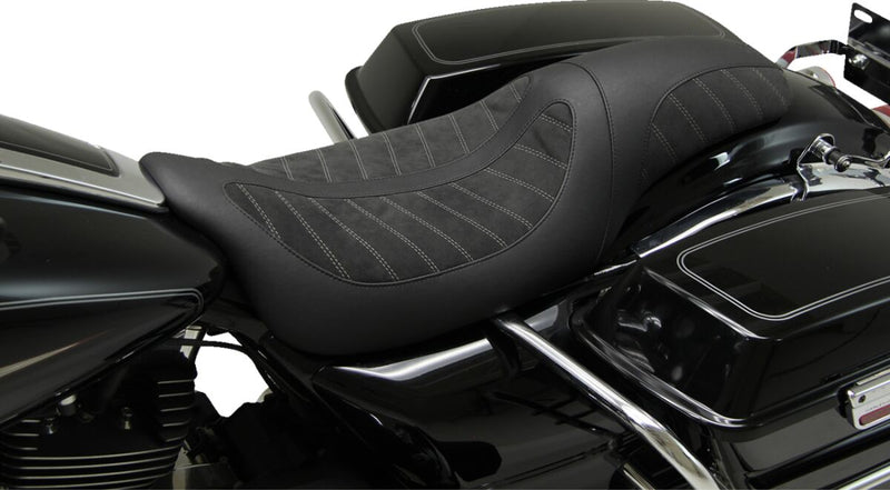 Mustang Kodlin Signature Series One-Piece Seat Black 2-Up Seat Leather Each