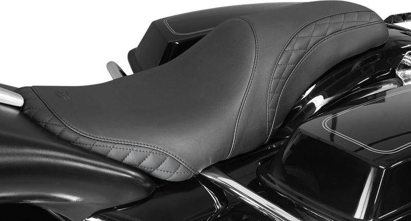 Mustang Tripper Fastback™ Seat for Yaffe Tank Black One-Piece Each