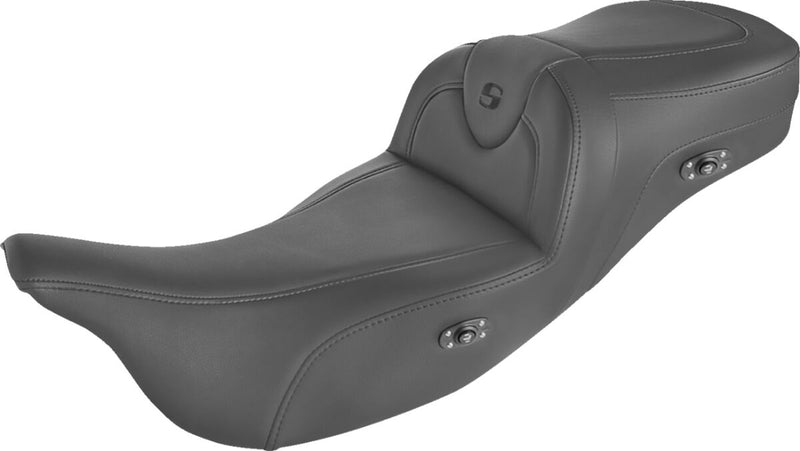 Saddlemen Black Heated Roadsofa Seat w/o Backrest for 2020-2022 Harley-Davidson Tri-Glide CVO/SE - FLHTCUTGSE and 2009-2024 Harley-Davidson Tri Glide Ultra Classic - FLHTCUTG Motorcycles