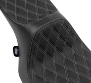 Predator III Seat Black| Silver #4690C