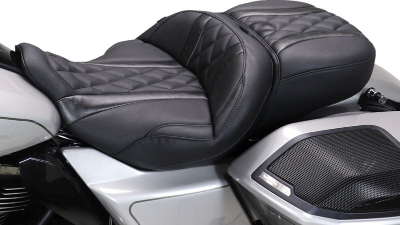 Mustang Deluxe Touring Seat for 2023-2026 Harley-Davidson Black 2-Up Seat One-Piece Vinyl #89411