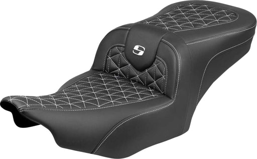 Saddlemen Roadsofa™ Standard Reach Seat for 2023-2026 Harley-Davidson Black White 2-Up Seat Saddlehyde™