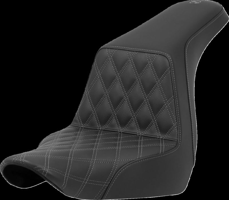 Lattice Stitch Step-Up Seat