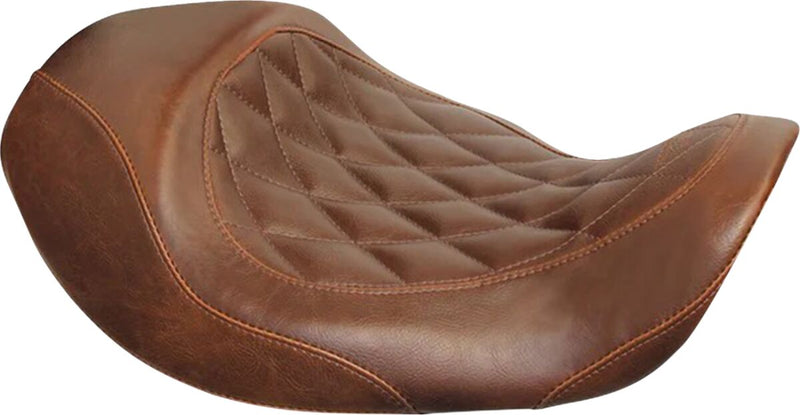 Mustang Wide Tripper™ Seat Brown Solo Synthetic Leather