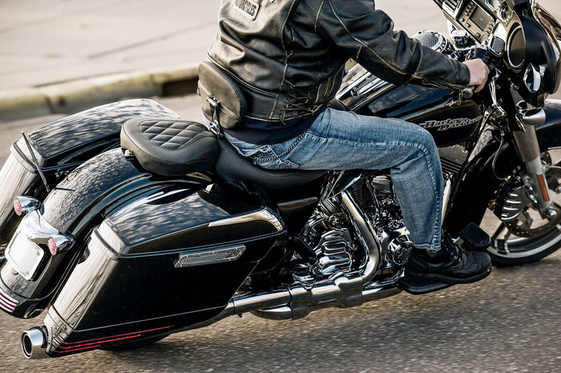 Mustang Wide Tripper™ Solo Seat With Removable Driver Backrest Black Each