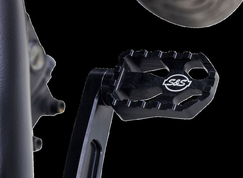 S&S Cycle Brake Pedal for 2018-2025 Harley-Davidson Brake Pedal Kit Black Powder Coated Mid-Mount 6061 T-6 Billet Aluminium