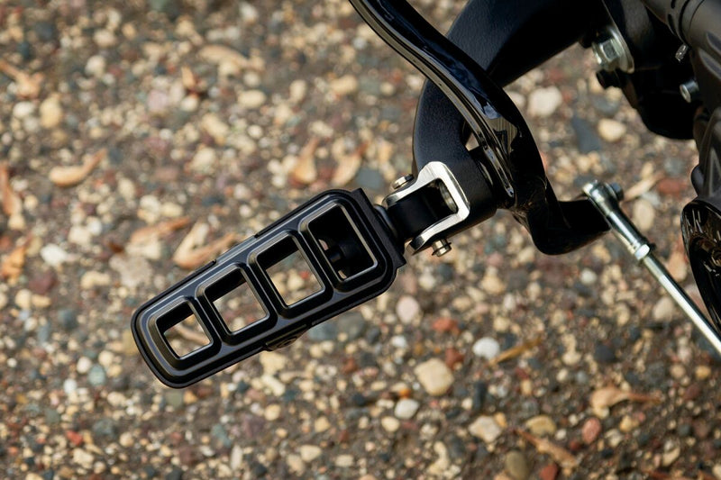 Kuryakyn Dillinger Pegs Without Adaptors In Satin Black