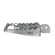 Heinz Bikes MX Driver/Passenger Footpegs In Silver For Harley-Davidson 1991-2017 Dyna, 1981-2022 Sportster & 1984-2017 Softail Models