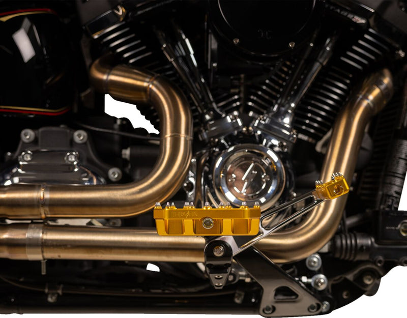 Thrashin Supply Co. Mini Aggressor Floorboards for 1972-2025 Harley-Davidson Anodised Gold 6061 Billet Aluminium Stainless Steel Pair #TSC-2031-5-D