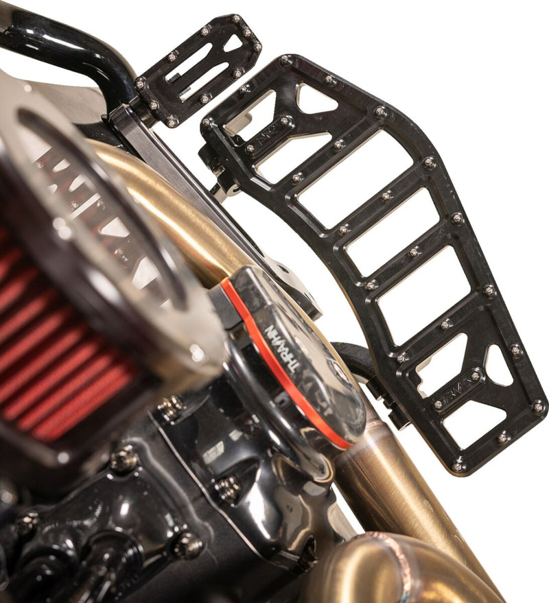 Thrashin Supply Co. Aggressor Floorboards for 1972-2025 Harley-Davidson Anodised Black 6061 Billet Aluminium Stainless Steel Pair #TSC-2219-1