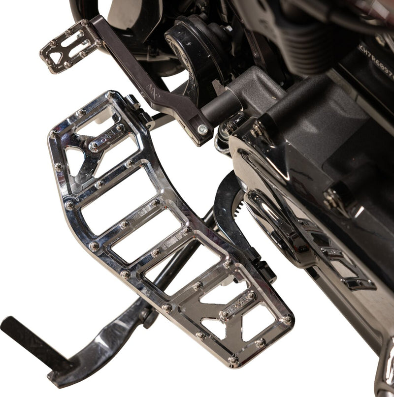 Thrashin Supply Co. Aggressor Floorboards for 1972-2025 Harley-Davidson Chrome Silver 6061 Billet Aluminium Stainless Steel Pair #TSC-2219-3