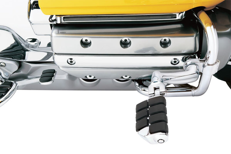 Kuryakyn Longhorn Offset Highway Pegs With Dually & 1 Inch Magnum Quick Clamps In Chrome