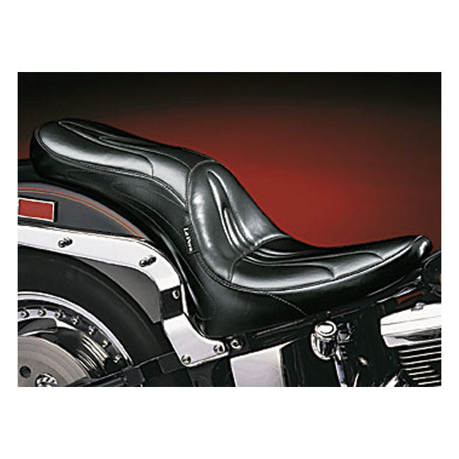 Le Pera, Sorrento 2-Up Seat for 00-17 Softail (Excl. Deuce, FXs, Fls/S) With Up To 150mm tyre