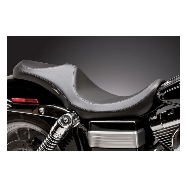 Le Pera, Villain 2-Up Seat for 06-17 Dyna