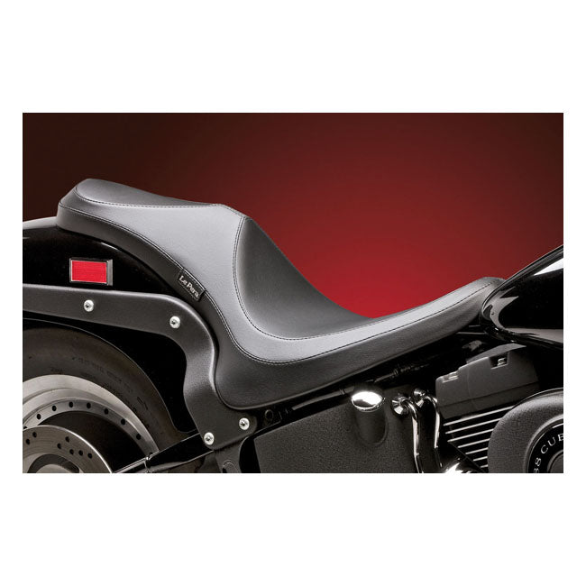 Le Pera, Villain 2-Up Seat for 00-17 Softail With Up To 150 Rear tyres