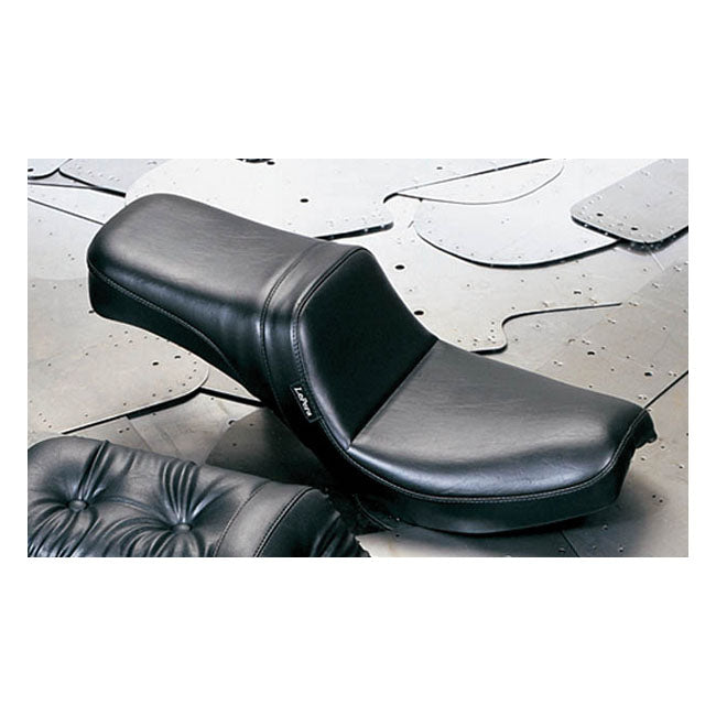 Le Pera, Daytona 2-Up Seat. Smooth for 64-84 4-Sp FL, FX Models