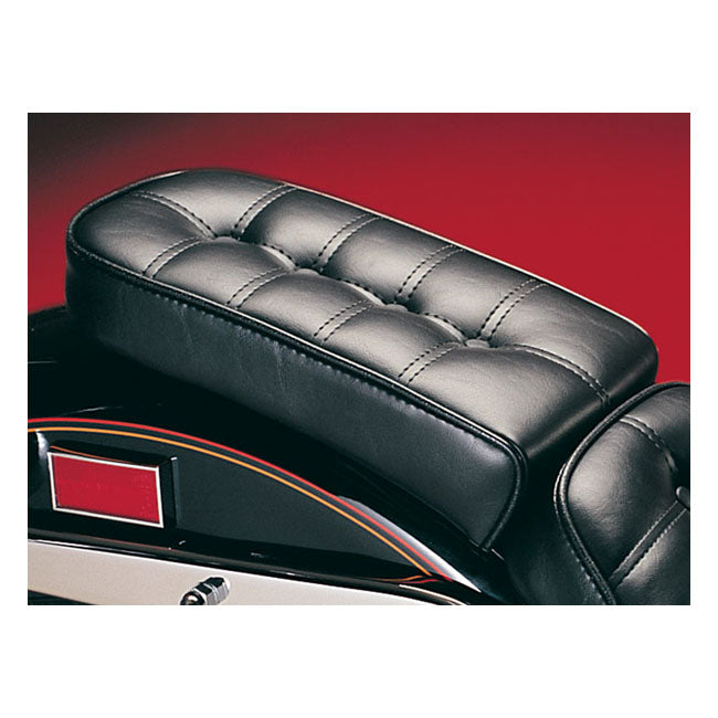 Le Pera, Cobra Passenger Seat. Pleated for 00-07 Softail With Up to 150mm tyre