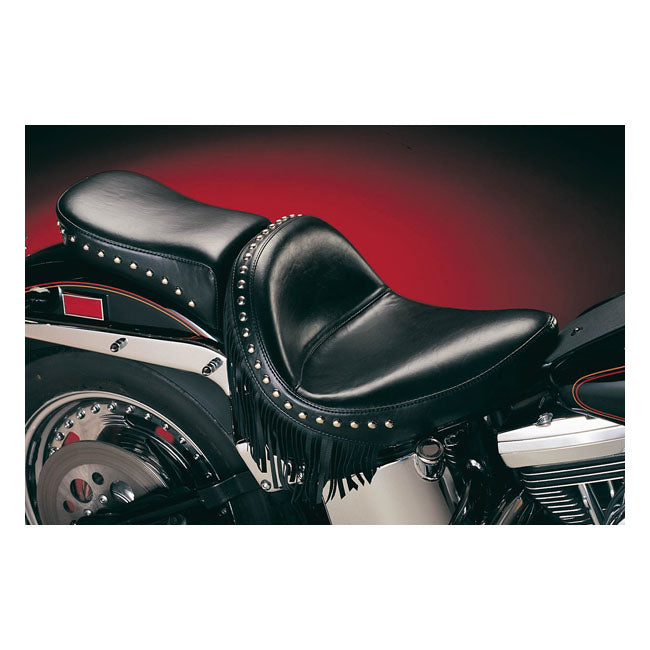 Le Pera, Monterey Solo Seat. Smooth With Fringes for 00-07 Softail (Excl. FXSTD Deuce) With Up To 150mm tyre, Frame Mounted