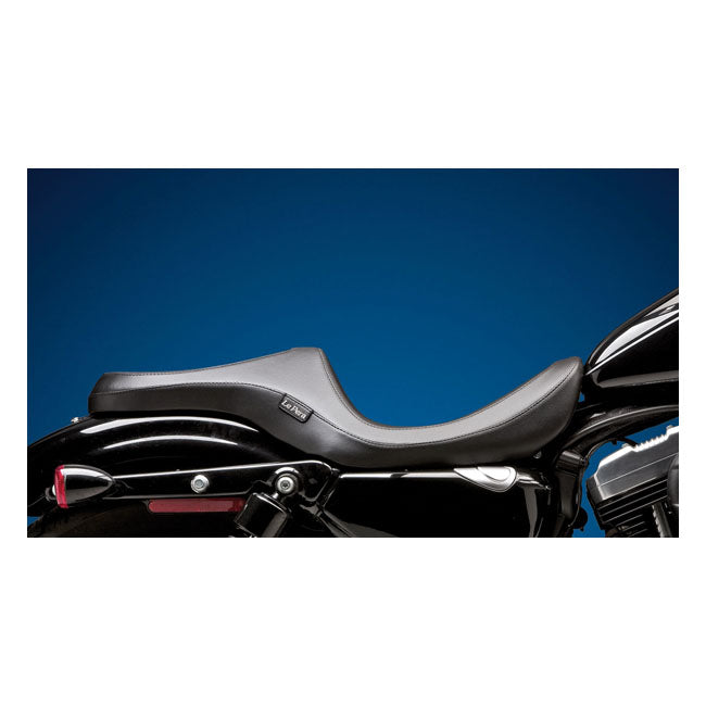 Le Pera, Villain 2-Up Seat for 04-20 XL (Excl. 07-09 XL) With 3.3 Gallon Fuel Tank