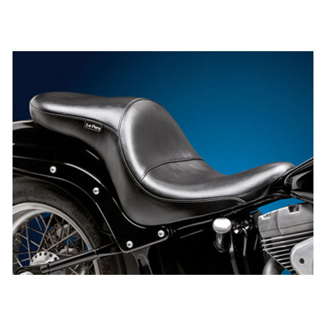 Le Pera, Maverick 2-Up Seat. Smooth for 06-17 Softail With 200 Rear tyre