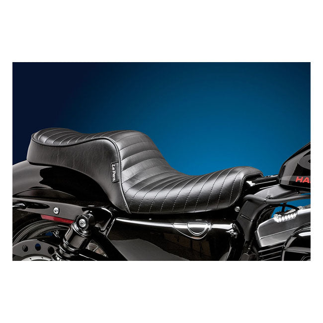 Le Pera Cherokee 2-Up Seat. Pleated – 2004–2022 XL Sportster with 4.5 Gallon…