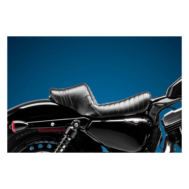 Le Pera Stubs Spoiler Solo Seat. Black, Pleated – 2004–2022 XL Sportster