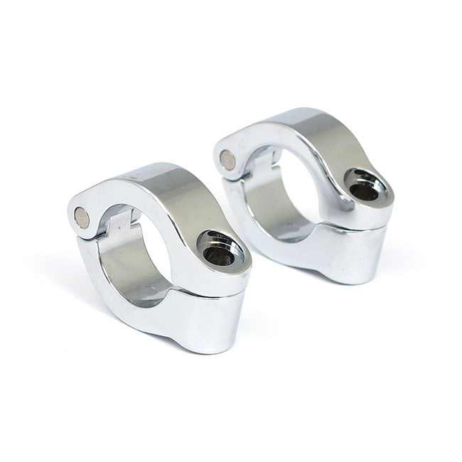 MCS Engine Guard Clamp Set, for Spotlamps. Short. Chrome – Universal