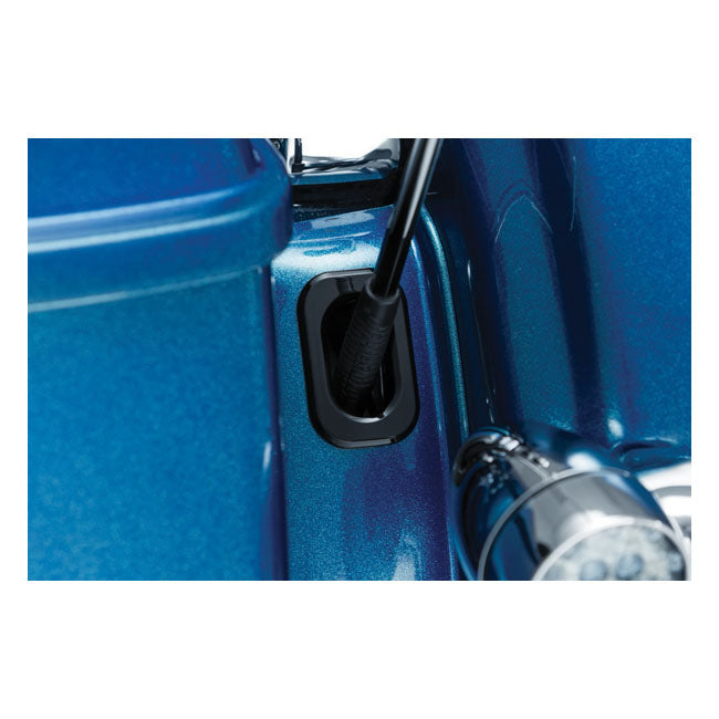 Kuryakyn Antenna Hole Accent – 2017–2025 FLHRXS Road King Special…
