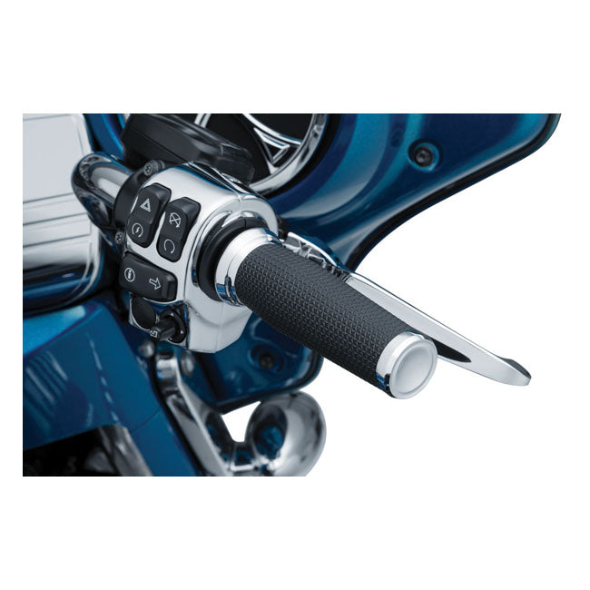 Kuryakyn Thresher Grips. Chrome – 2008–2025 H-D with E-throttle