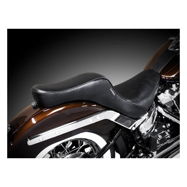 Le Pera Cherokee 2-Up Seat. Smooth – Softail: 2025 FLHC Heritage Classic 117…