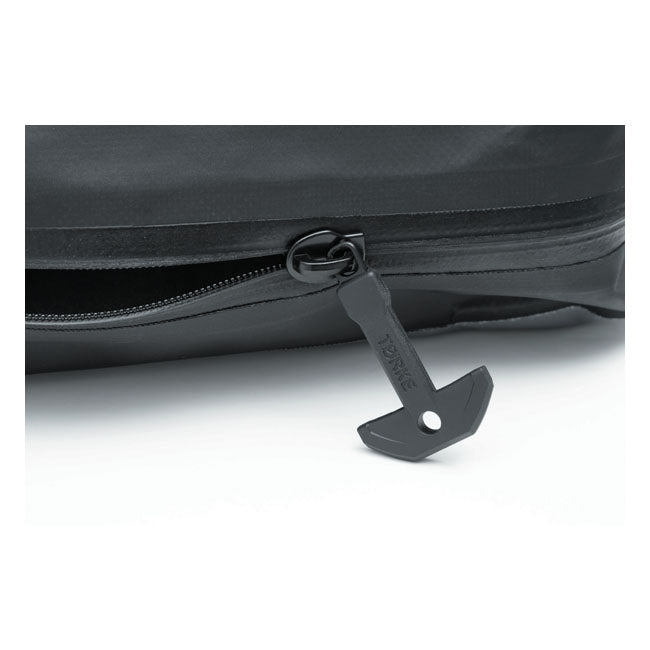 Kuryakyn TøRke 2.7L Large Removable Pouch – Universal