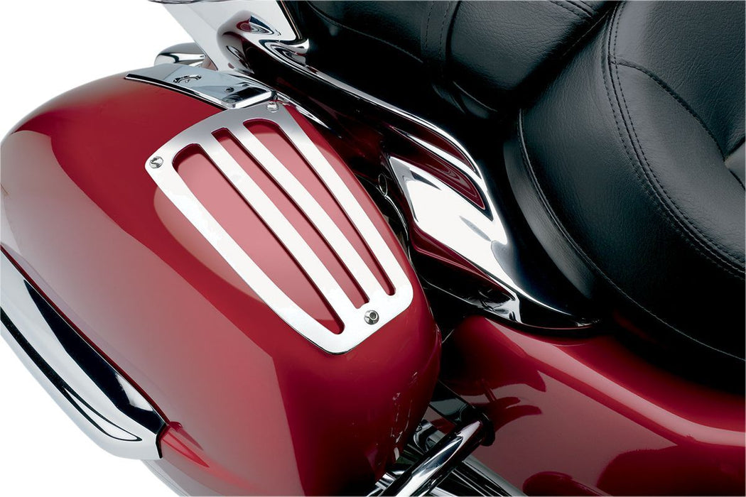 Cobra Saddlebag Lid Guards #02-6943