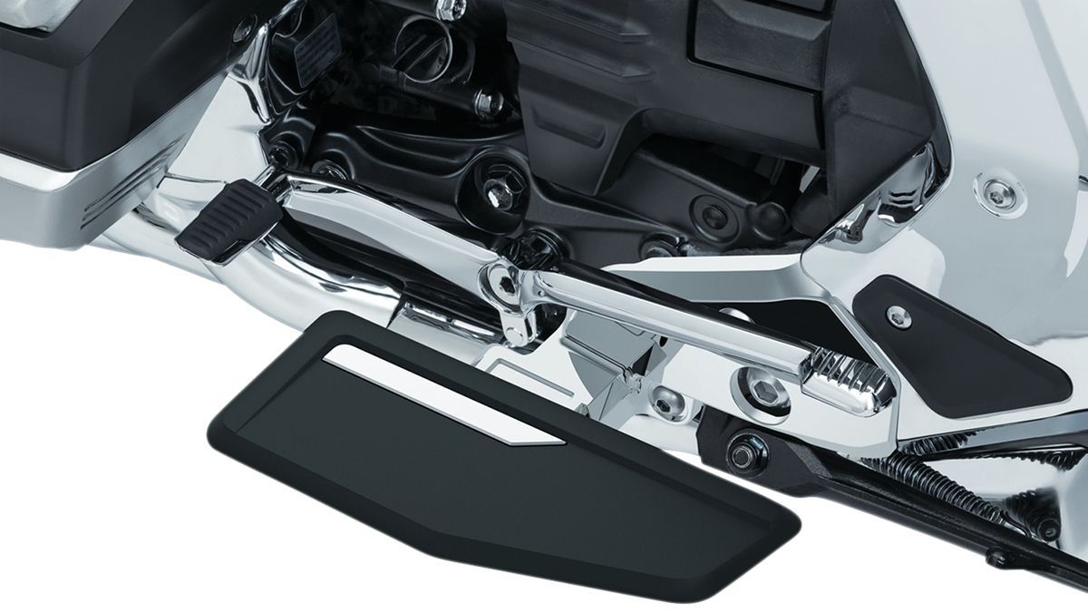 Kuryakyn Omni Driver Floorboards #6752