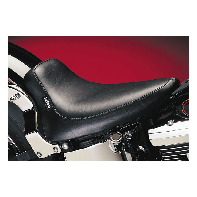 Le Pera, Silhouette Solo Seat. Smooth for 00-07 Softail With Up To 150mm tyre, Frame Mounted (Excl. FXSTD Deuce)