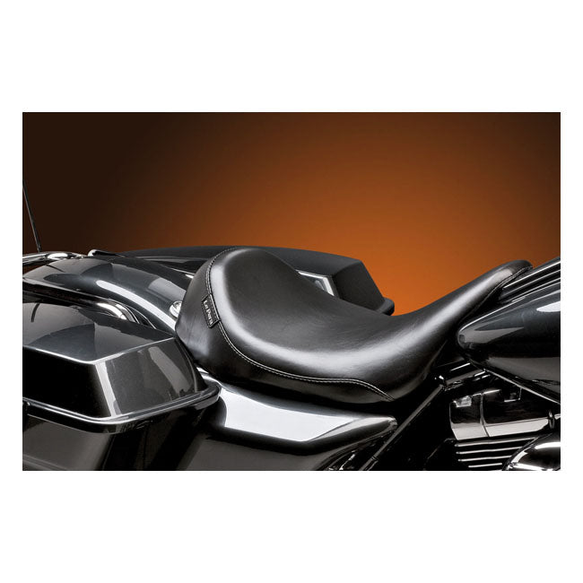 Le Pera, Silhouette Solo Seat. Smooth. Gel for 08-20 Touring