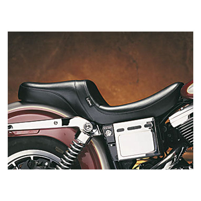 Le Pera, Daytona 2-Up Seat. Smooth for 96-03 FXDWG