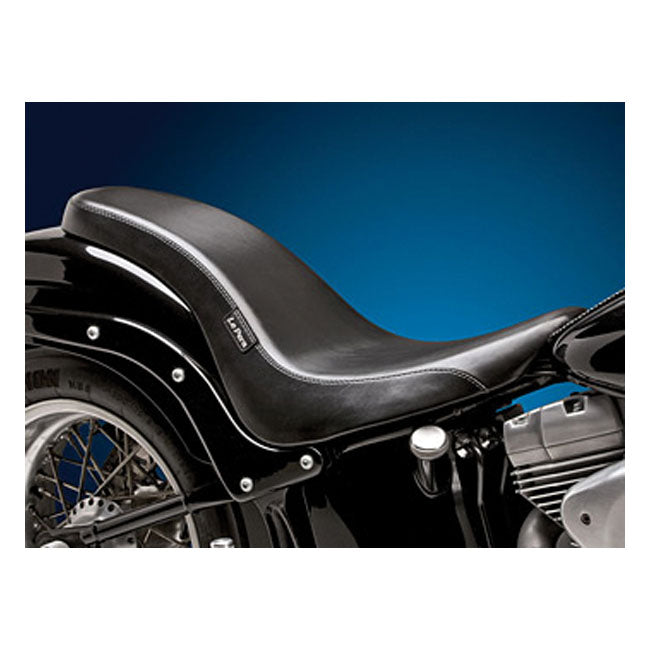 Le Pera, Cobra 2-Up Seat. Smooth for 06-17 Softail With 200mm Rear tyre