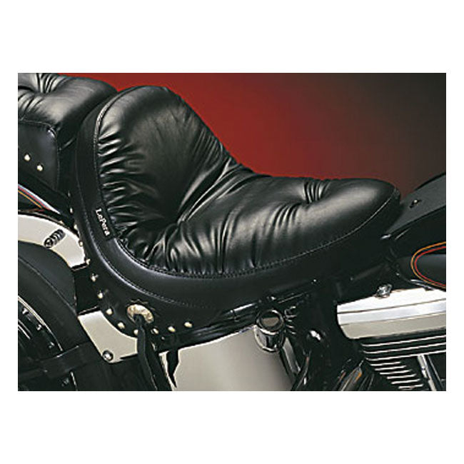 Le Pera, Monterey Solo Seat. Regal Plush With Skirt for 08-17 Softail With 150mm tyre (Fender Mounted)