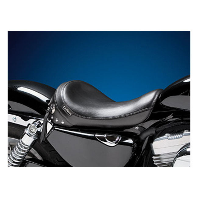 Le Pera, Sanora Solo Seat. Smooth With Skirt for 04-20 XL (Excl. 07-09 XL) With 3.3 Gallon Fuel Tank