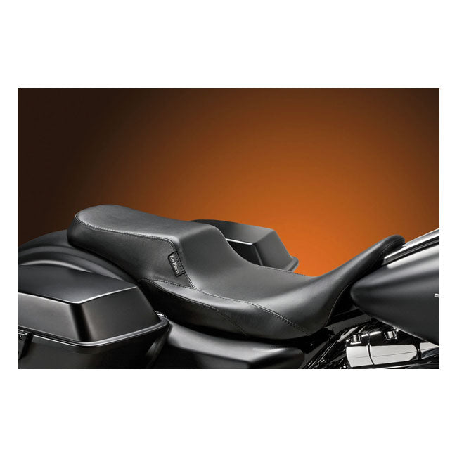 Le Pera, Nomad Ii 2-Up Seat. Smooth for 08-20 Touring